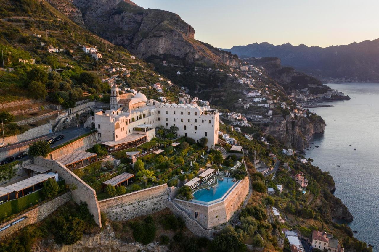 Monastero Santa Rosa Hotel & Spa Conca dei Marini Eksteriør billede