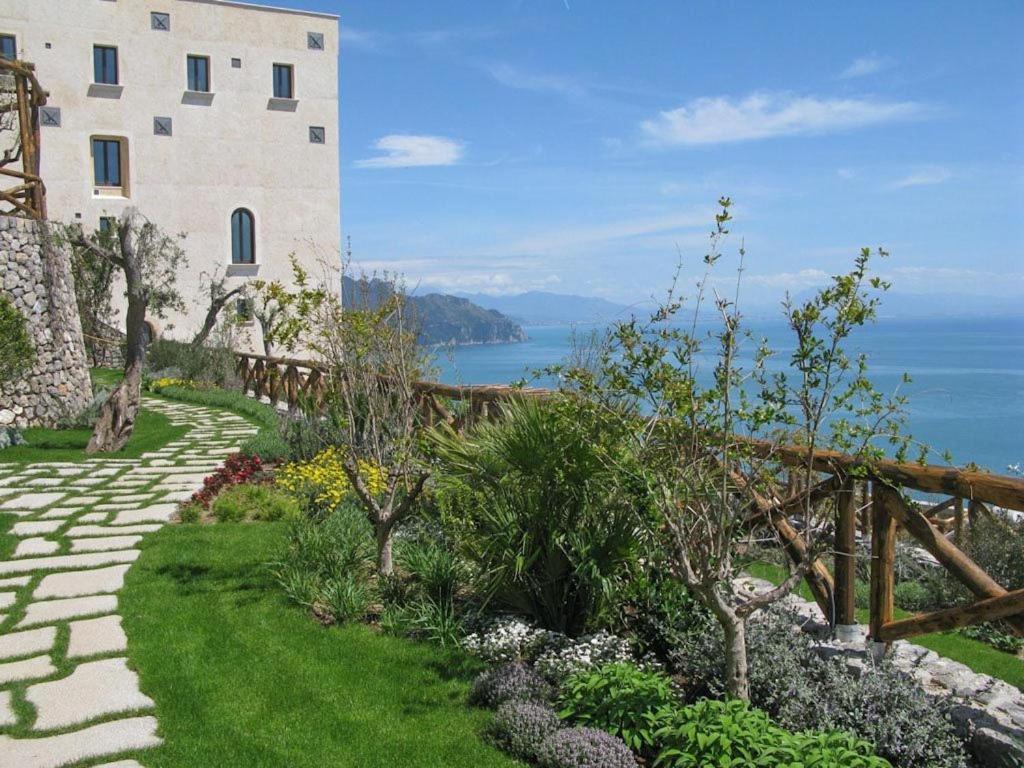Monastero Santa Rosa Hotel & Spa Conca dei Marini Eksteriør billede